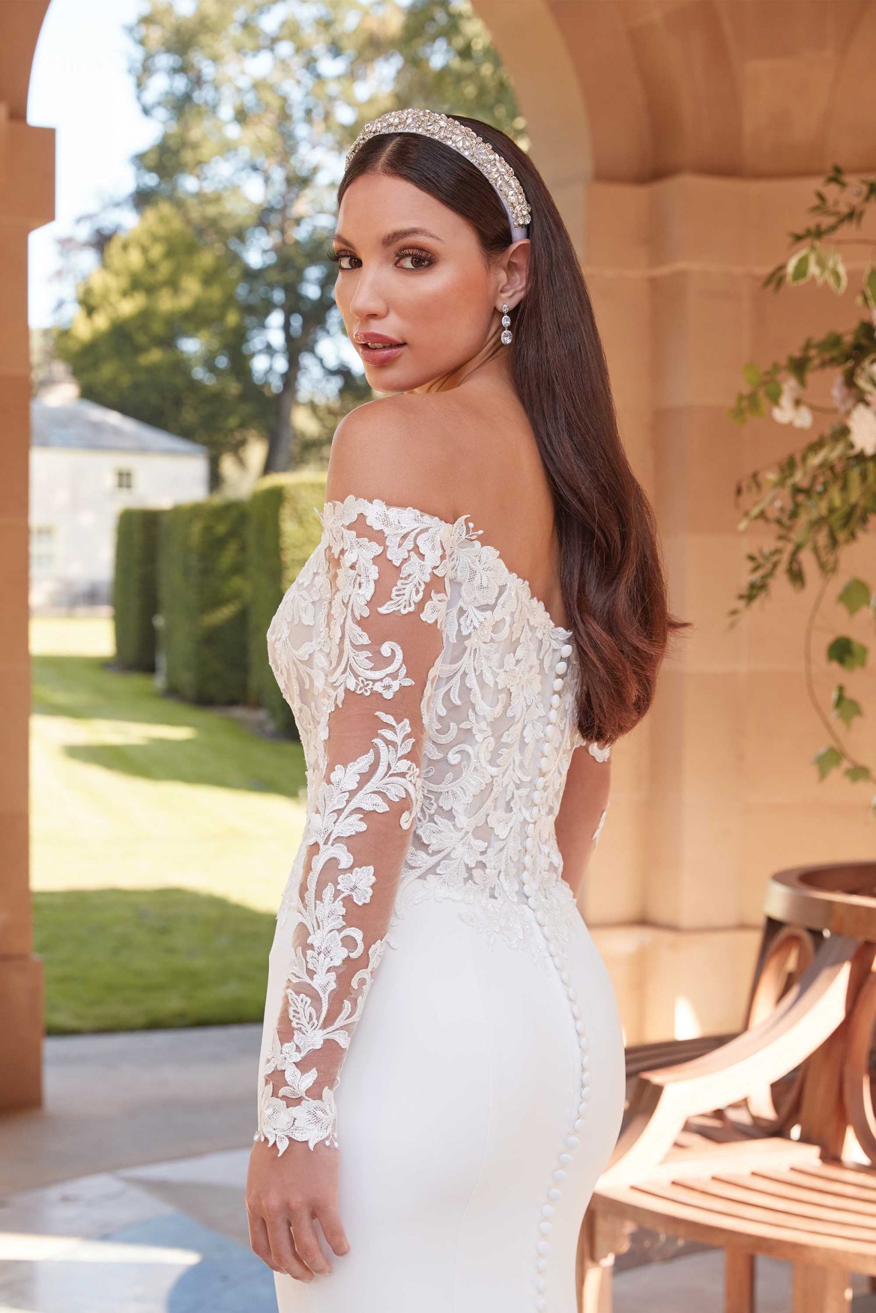 44327_BC_Sincerity-Bridal BACK