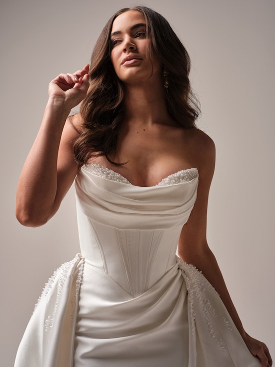 Maggie-Sottero-Melissa-Fit-and-Flare-Wedding-Dress-25MS890A01-Alt55-IV002 X 6